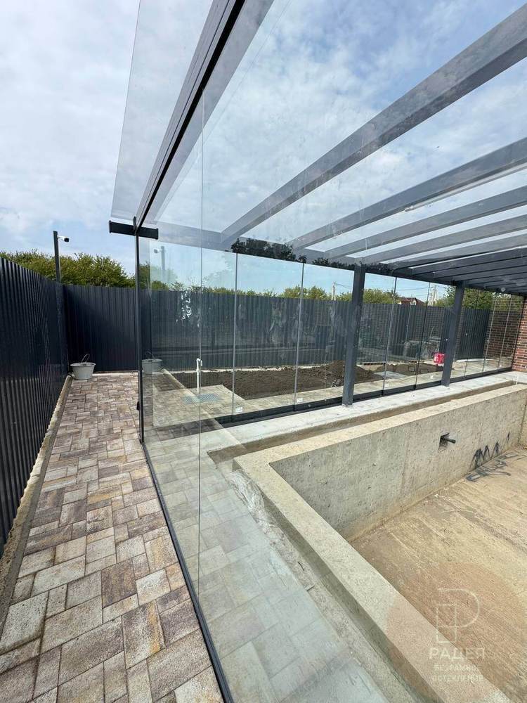 Бассейн системы Слайдорс