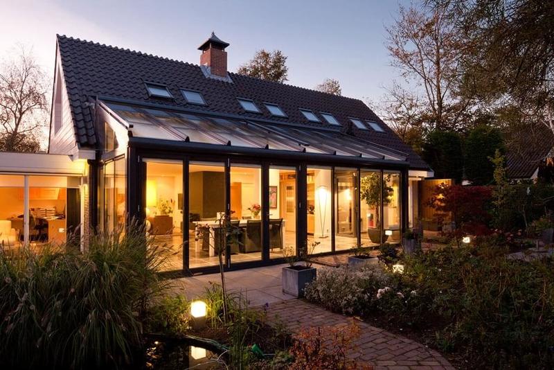 Дизайнерские решения с использованием теплого алюминиевого остекления